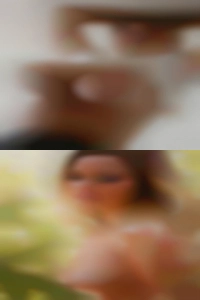 Mature pussy and expect the same.
