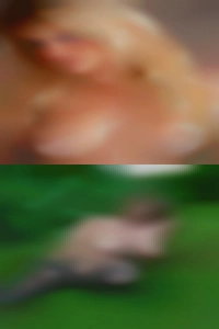 And naked do whut grown folks girls do.