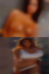 Just an women Iowa born and raised naked woman.